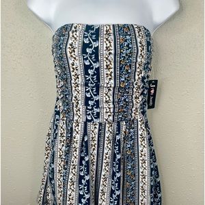 NWT women’s ☀️ strapless romper by Floral J for Justify